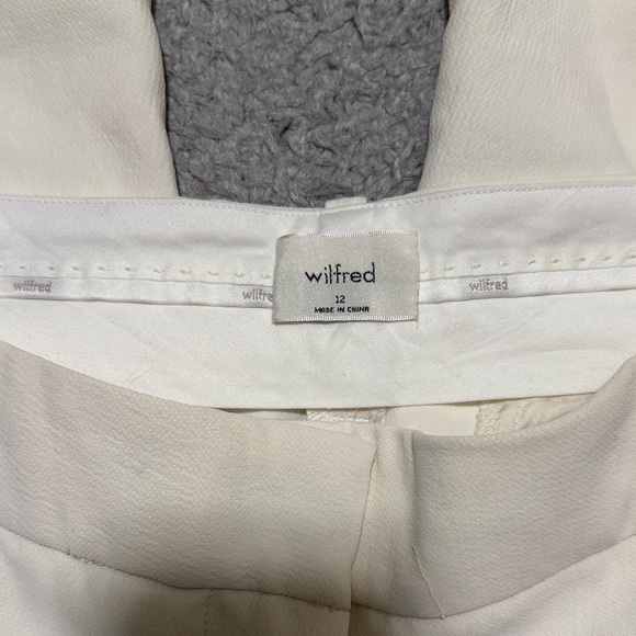 Aritzia effortless pants *SHORT* - Picture 4 of 5